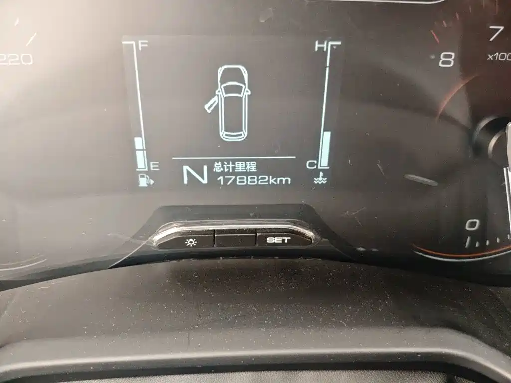 Wuling Jiachen — миниатюра 8