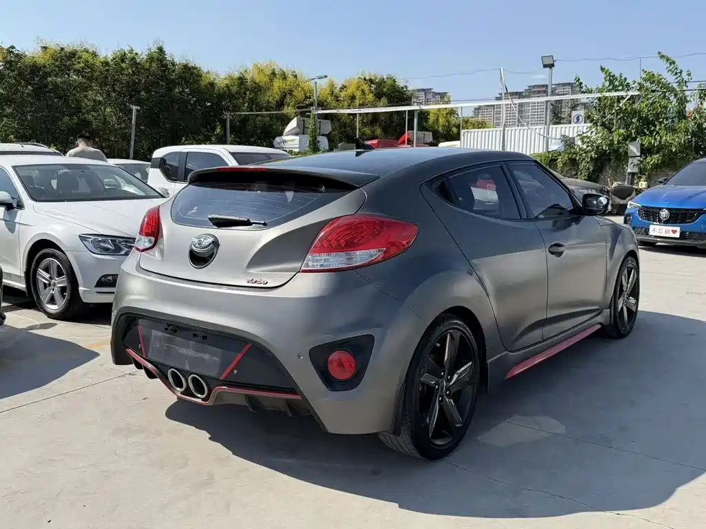 Hyundai Veloster — миниатюра 8