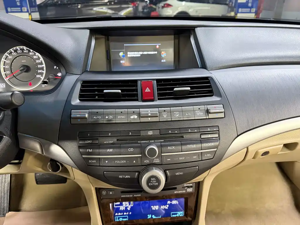 Honda Accord — миниатюра 22