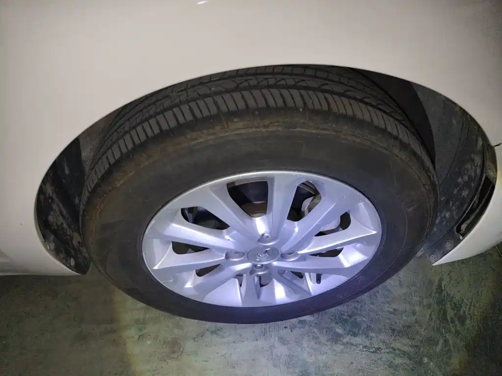 Hyundai Verna — миниатюра 24