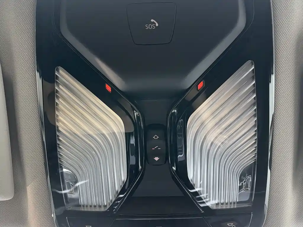 BMW 3 Series — миниатюра 14