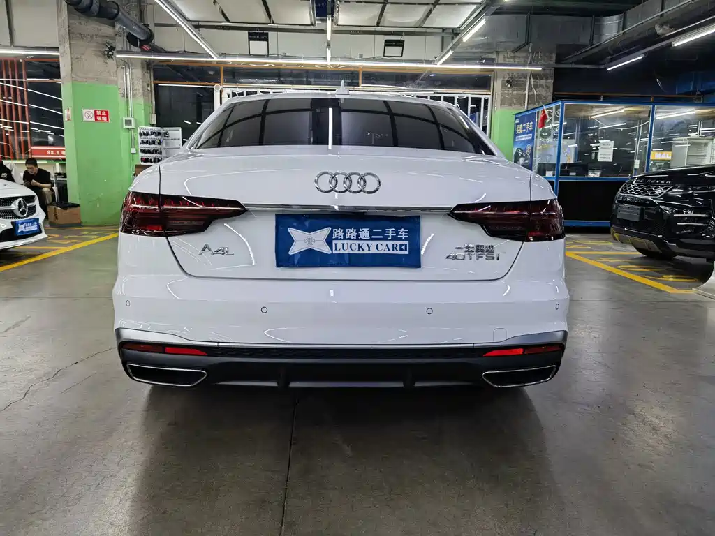 Audi A4L — миниатюра 5