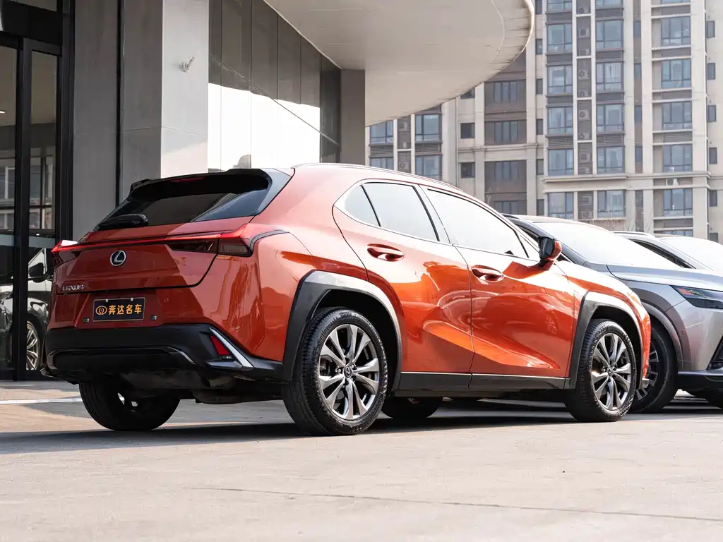 Lexus UX — миниатюра 3