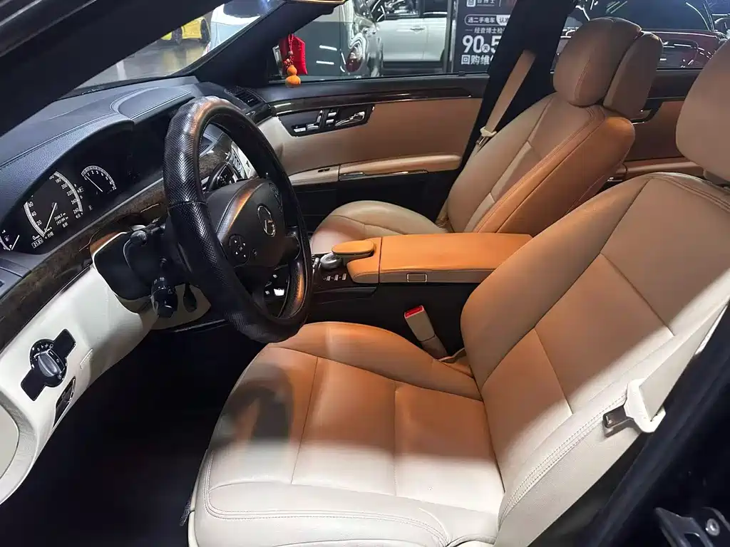 Mercedes-Benz S-Class S 2010 S 300 L