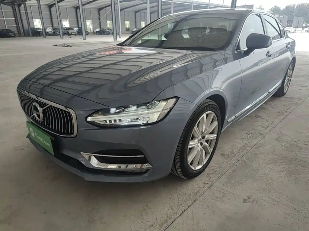 Volvo S90 — миниатюра 2