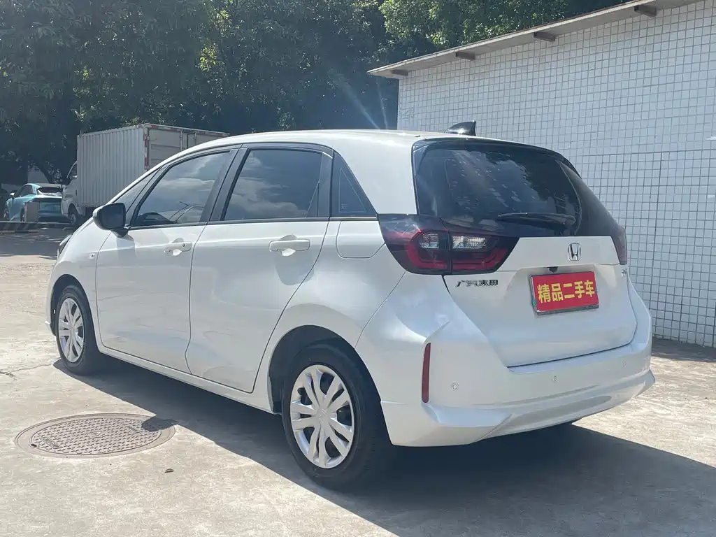 Honda Fit — миниатюра 6