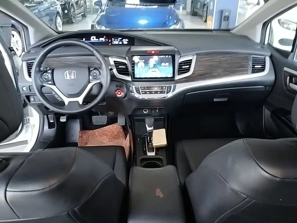 Honda Jade — миниатюра 10