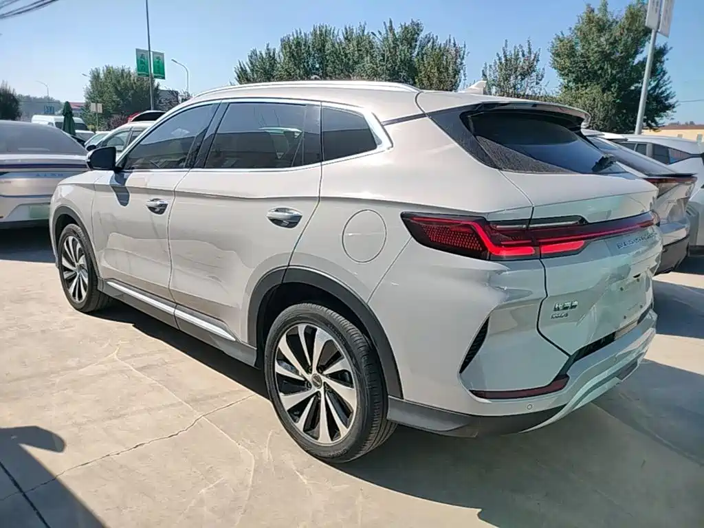 BYD PLUS New Energy — миниатюра 5