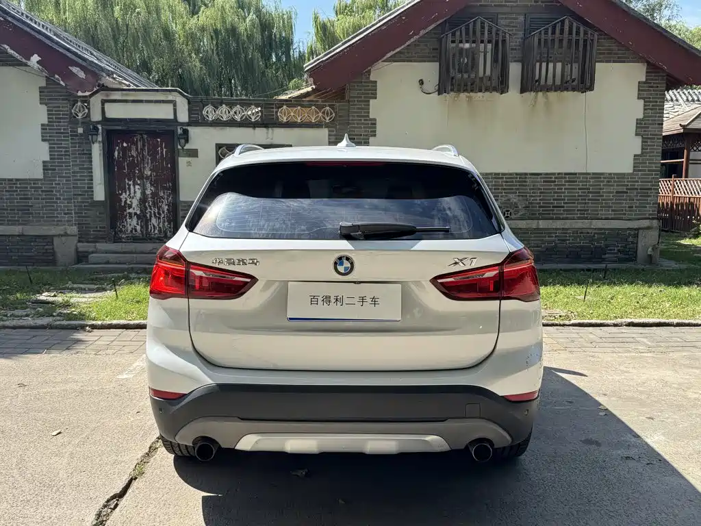 BMW X1 — миниатюра 13
