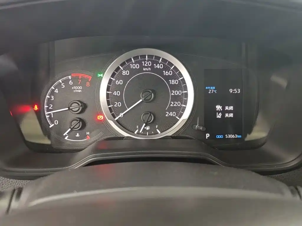 Toyota Corolla — миниатюра 12