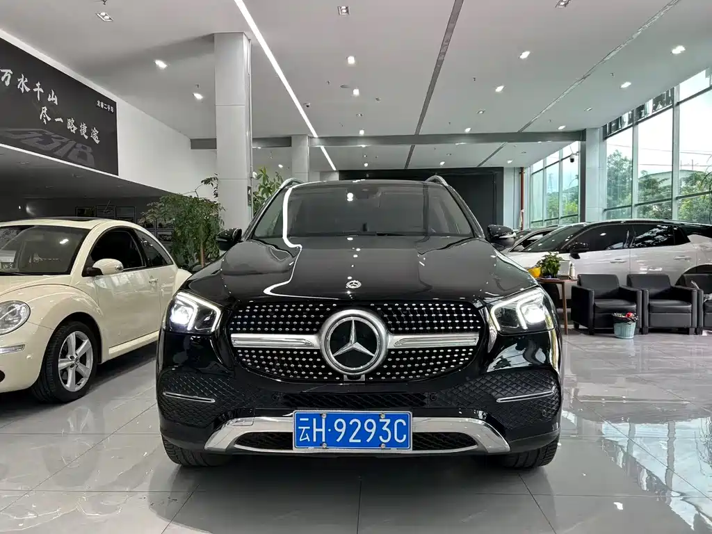 Mercedes-Benz GLE (Import) — миниатюра 2