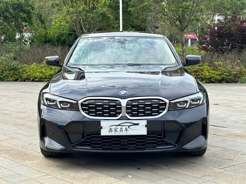 BMW 3 Series 2023