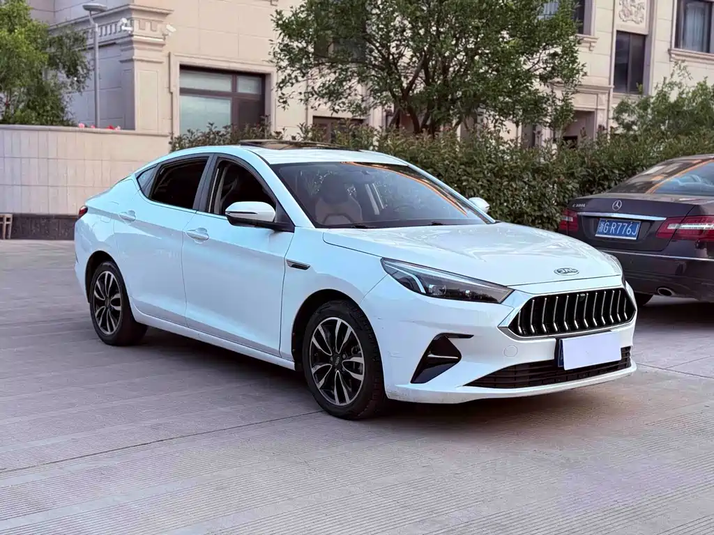 JAC A5 — миниатюра 3
