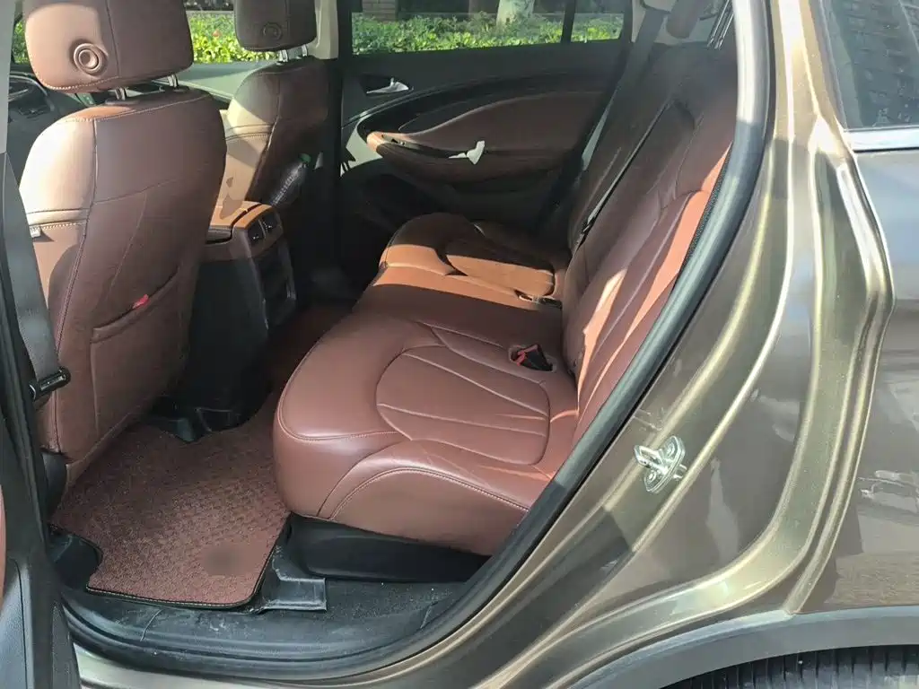 Buick Envision Plus — миниатюра 18