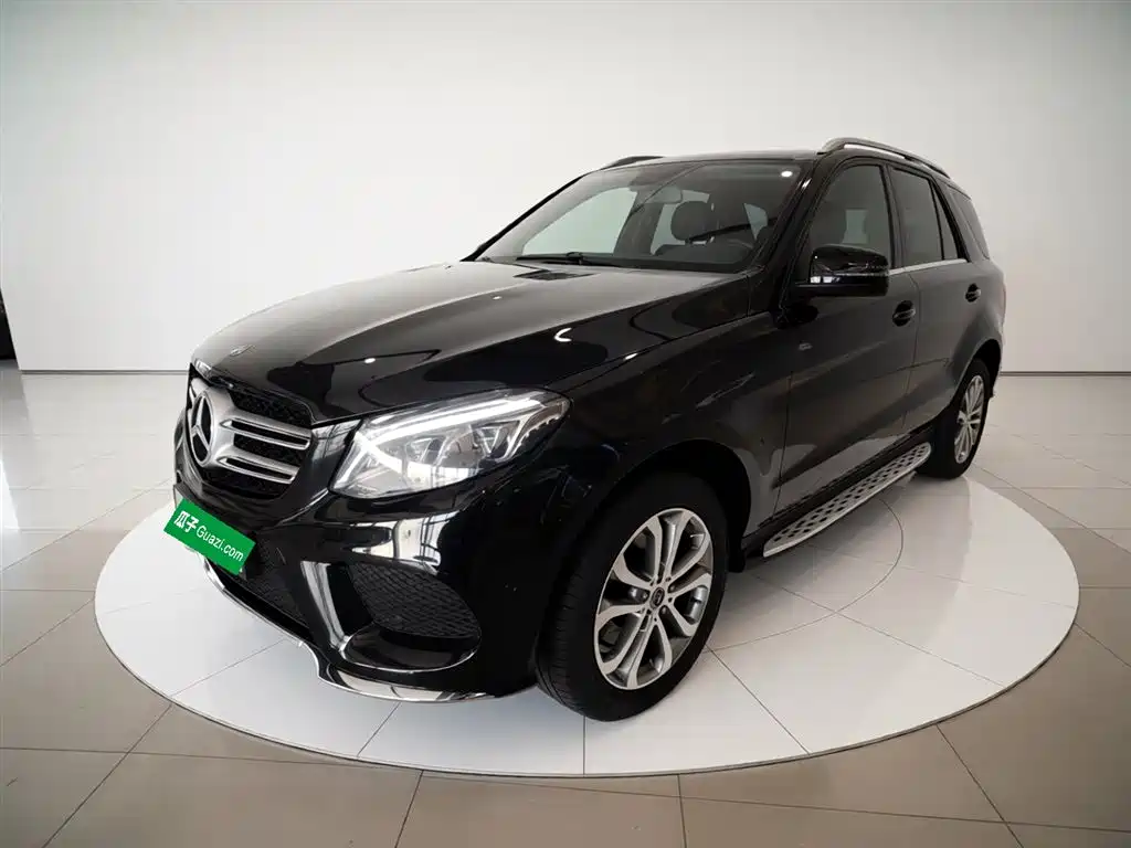 Mercedes-Benz GLE 2016