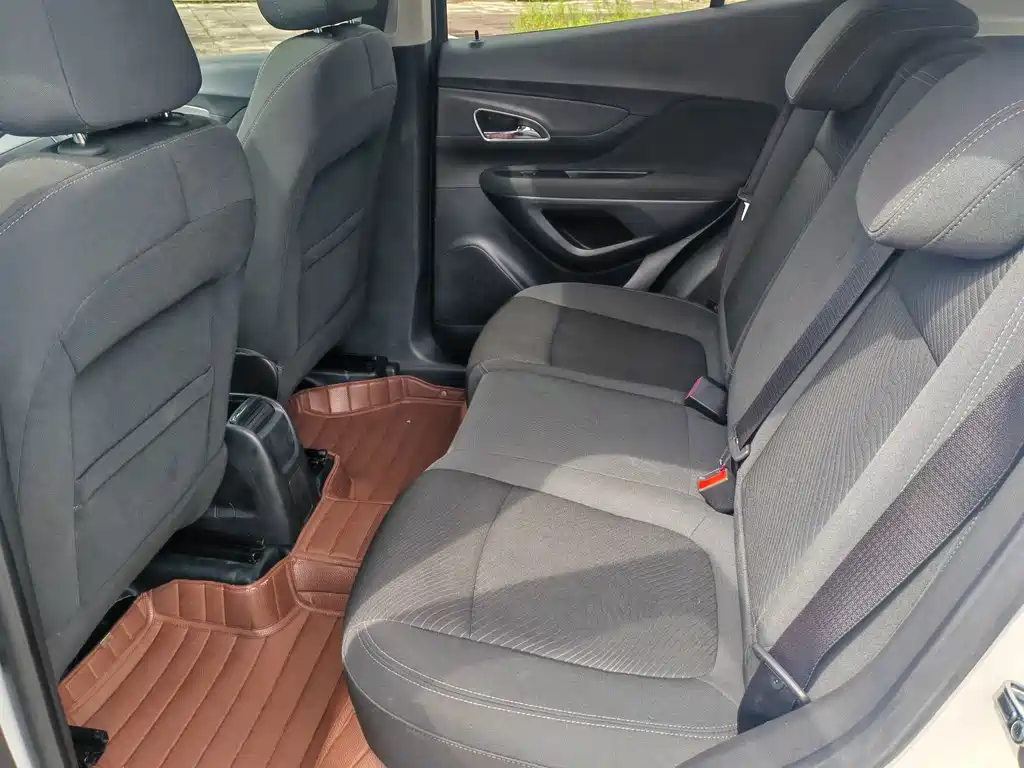 Buick Encore — миниатюра 10