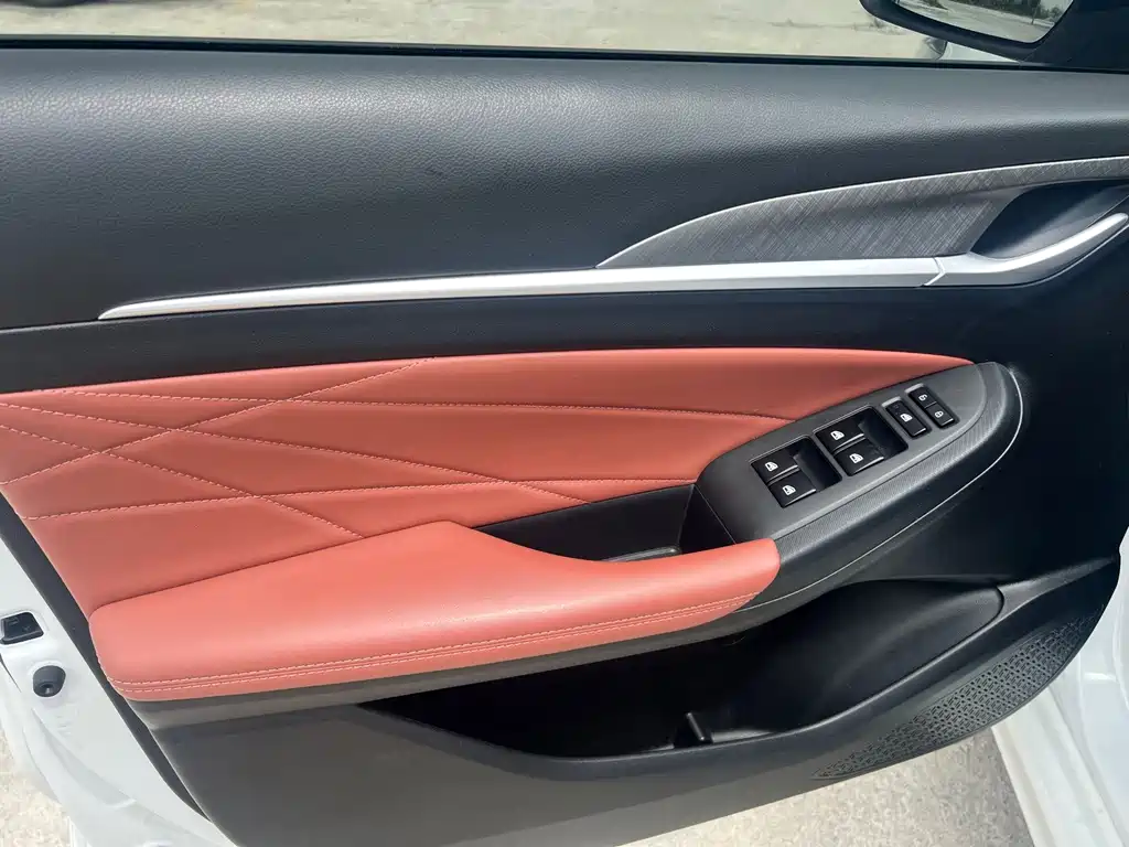Changan Eado — миниатюра 11