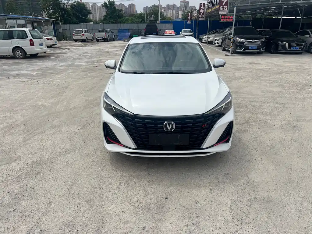 Changan Eado — миниатюра 2