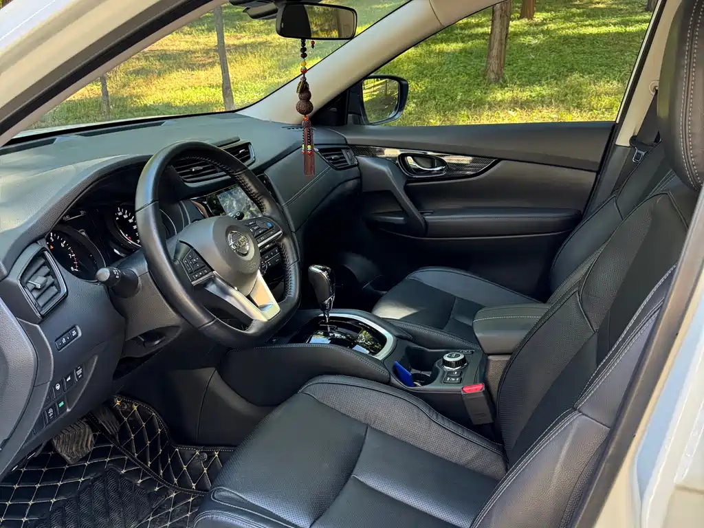 Nissan X-Trail — миниатюра 7