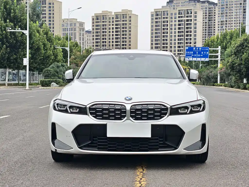 BMW 3 Series — миниатюра 2