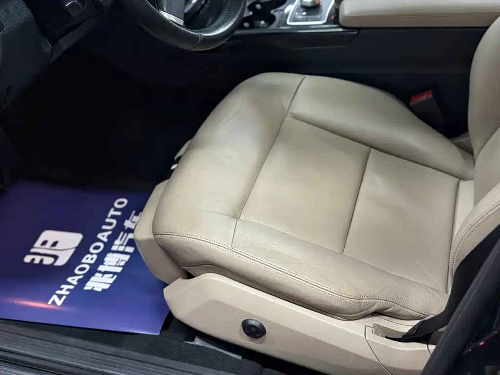 Mercedes-Benz E-Class E 2010 E 300 L Fashion