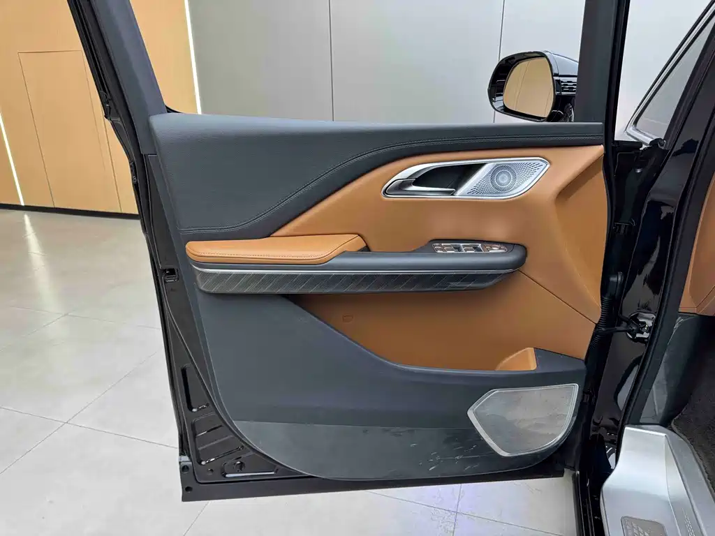 Hongqi HONGQI HQ9 PHEV