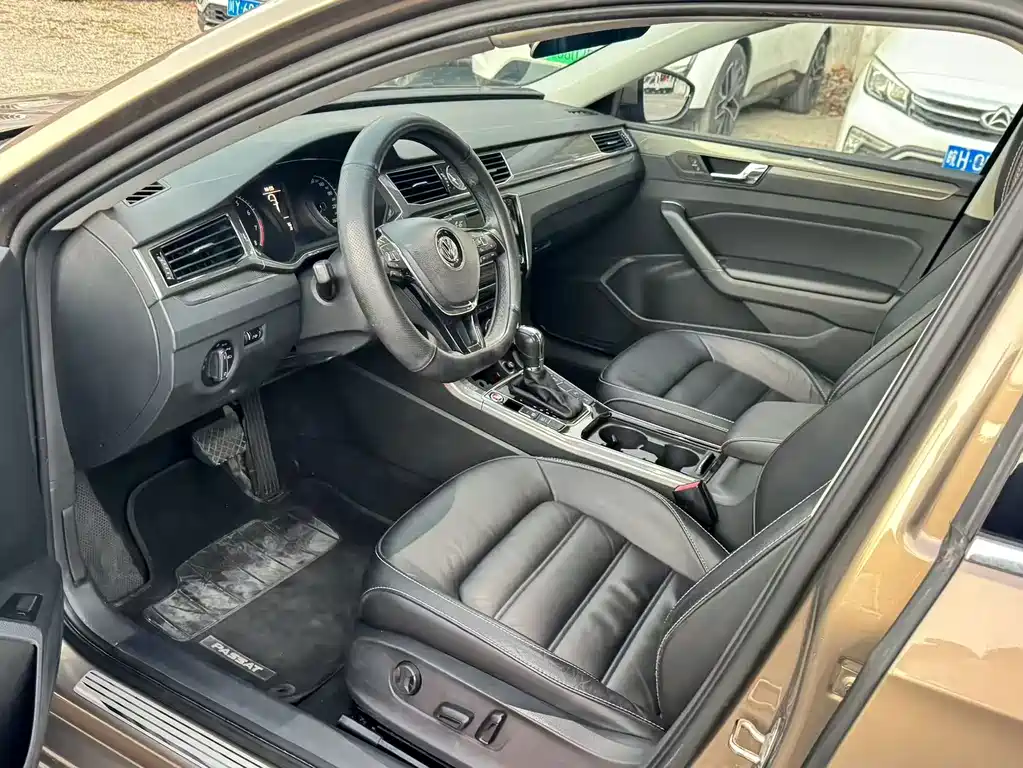 Volkswagen Passat — миниатюра 3