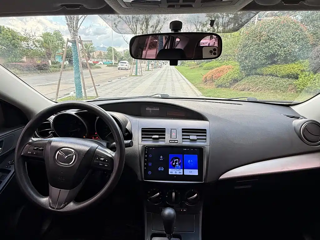 Mazda 3 Xingcheng — миниатюра 6