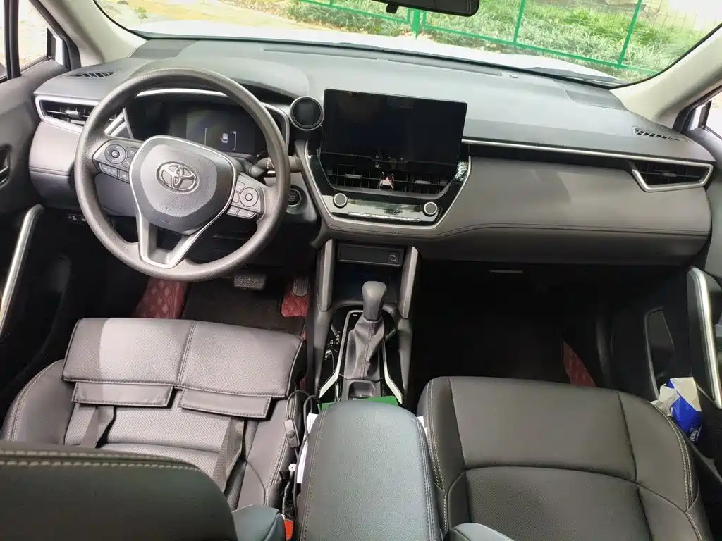 Toyota Frontlander — миниатюра 6
