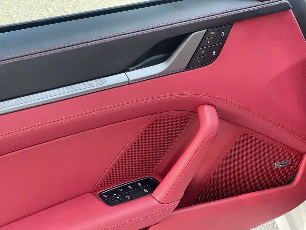 Porsche 911 — миниатюра 10