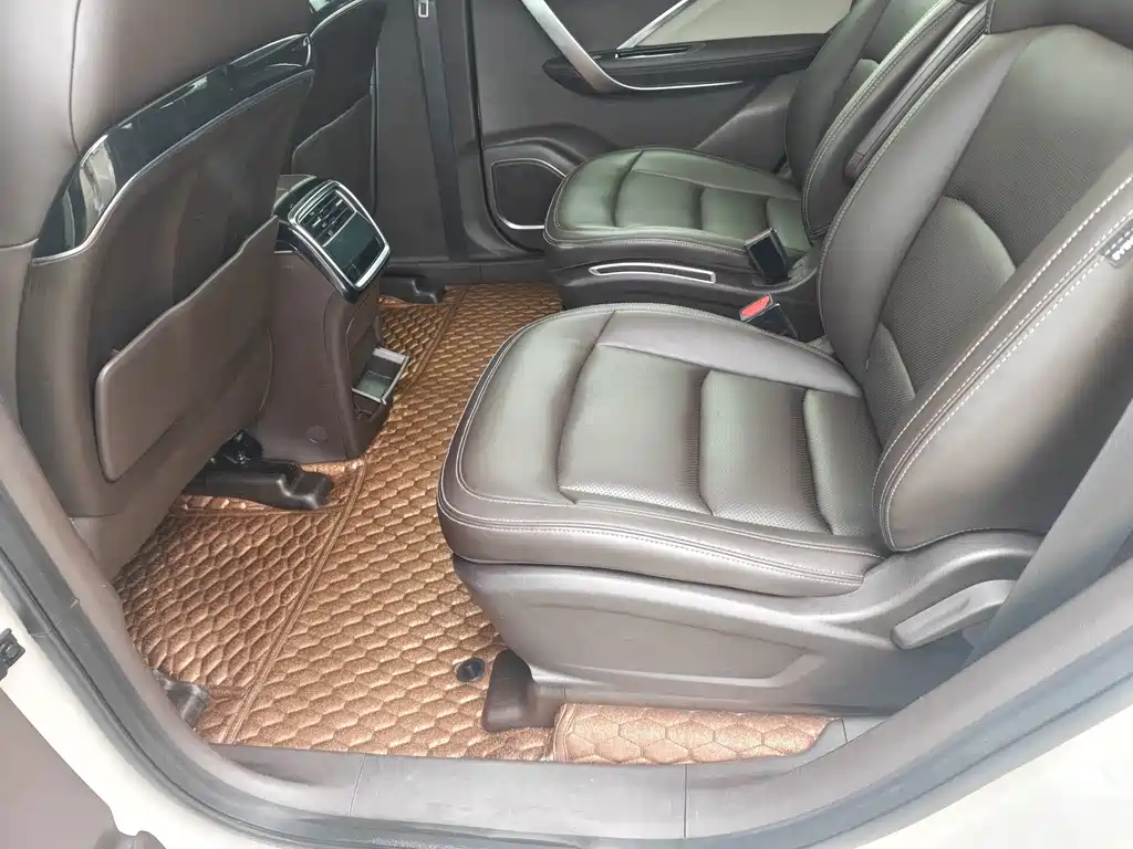 Geely Jia Ji — миниатюра 5