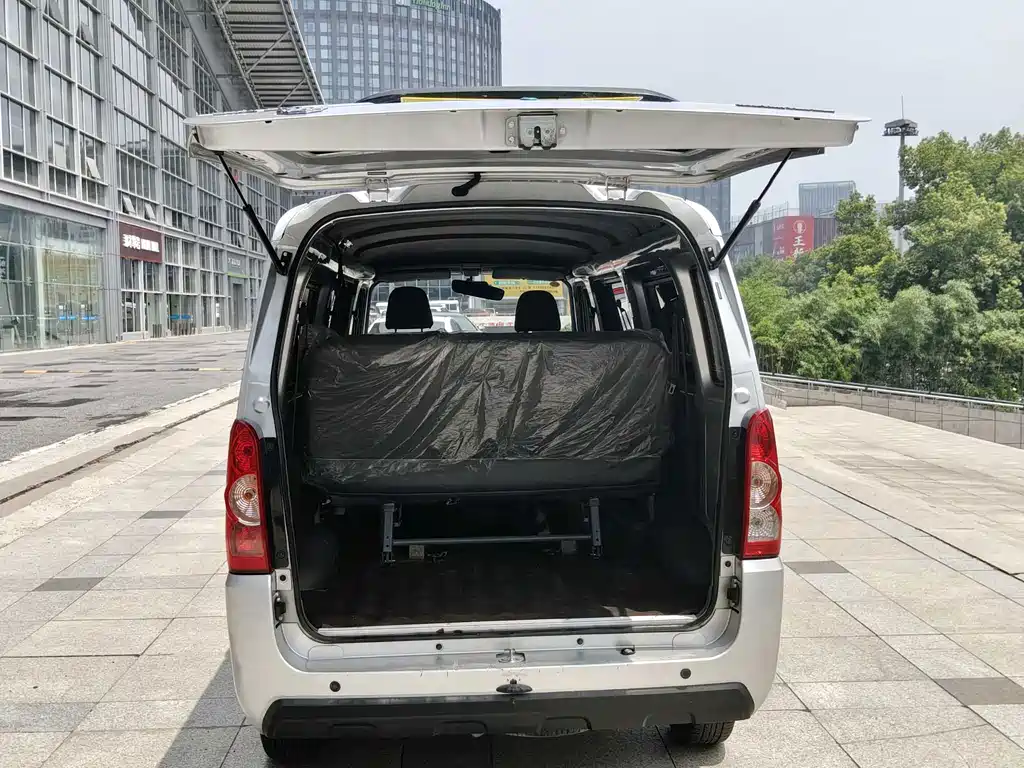 Lingshi 予风EV50 — миниатюра 10