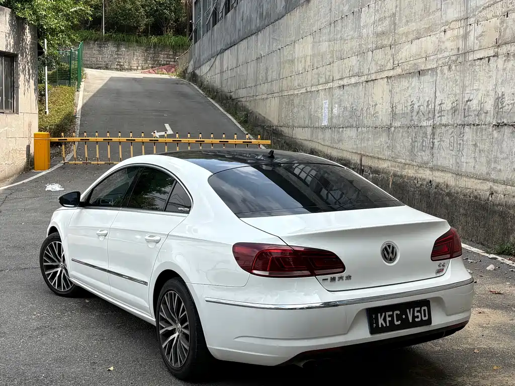 Volkswagen CC — миниатюра 6
