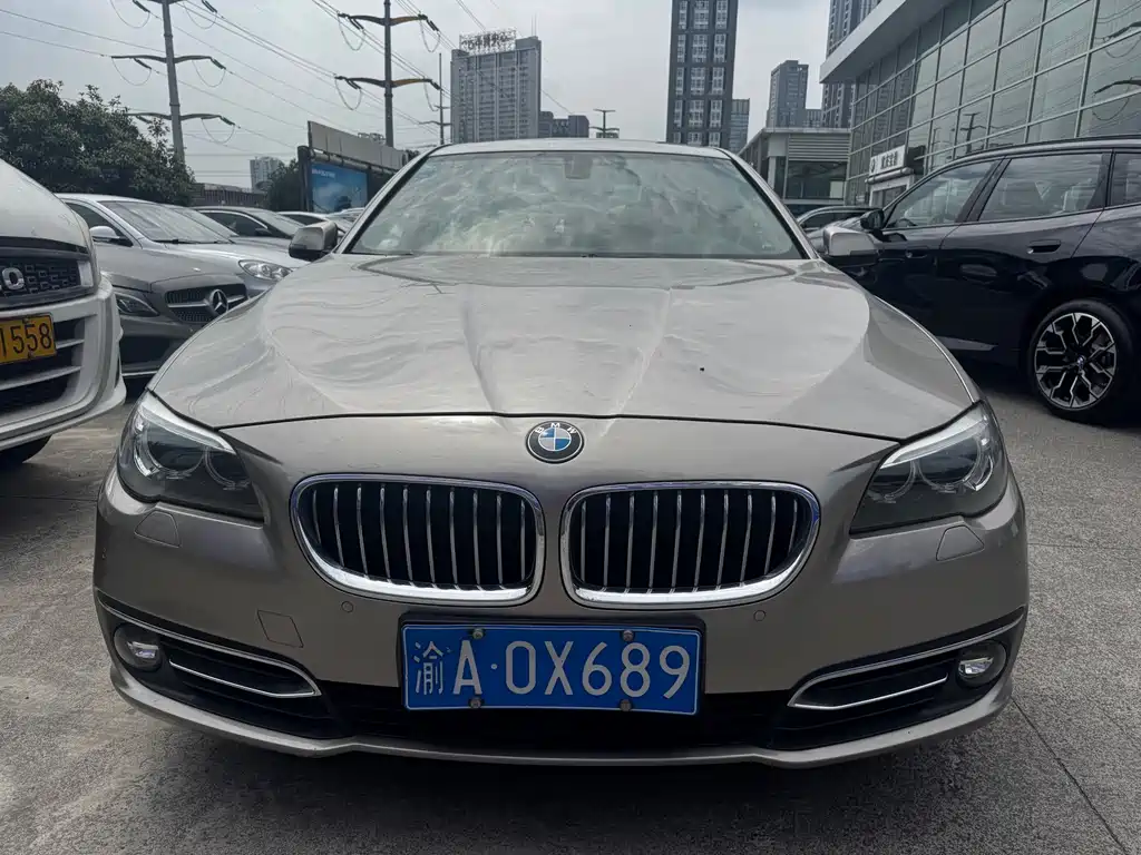 BMW 5 Series — миниатюра 3