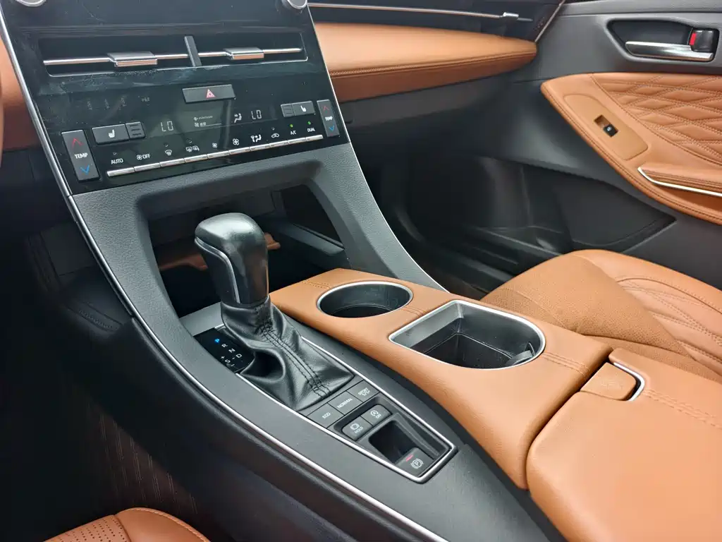 Toyota Avalon — миниатюра 19