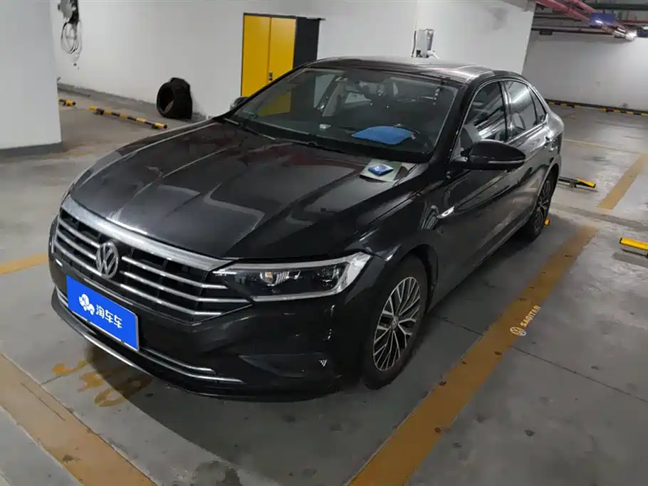 Volkswagen Sagitar 2020