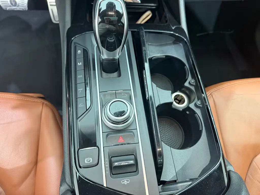 Maserati Levante — миниатюра 7