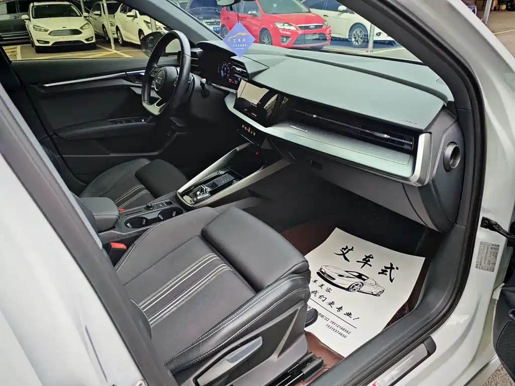 Audi A3 — миниатюра 10