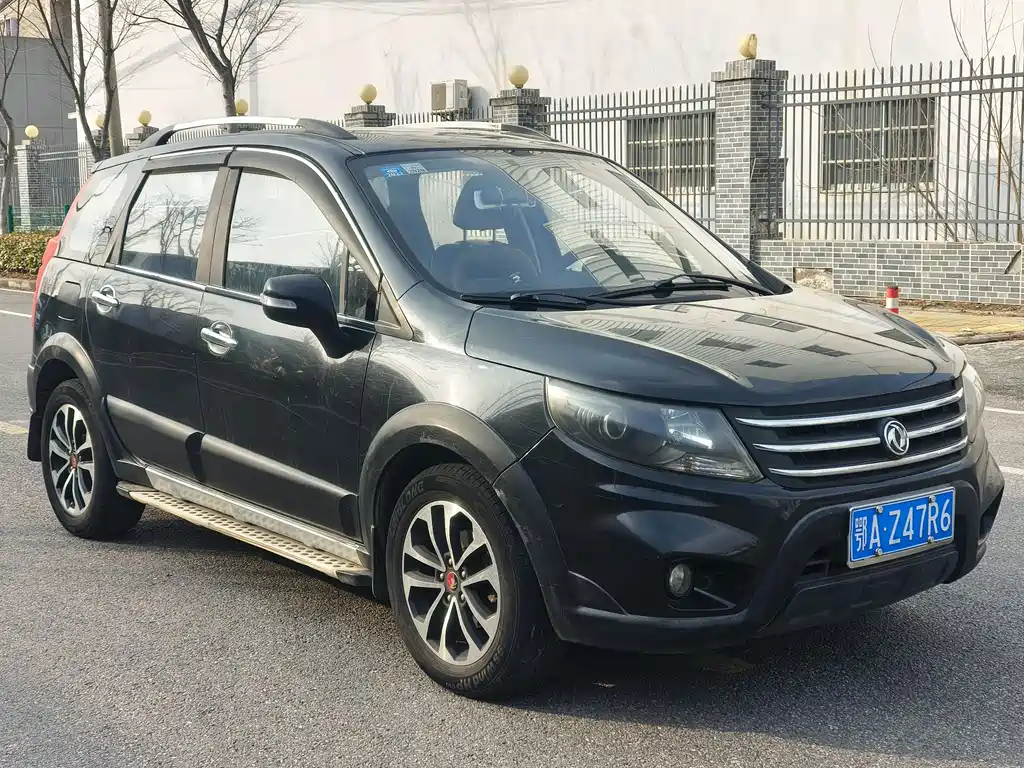 Dongfeng X5 2016 1.6L MT Premium