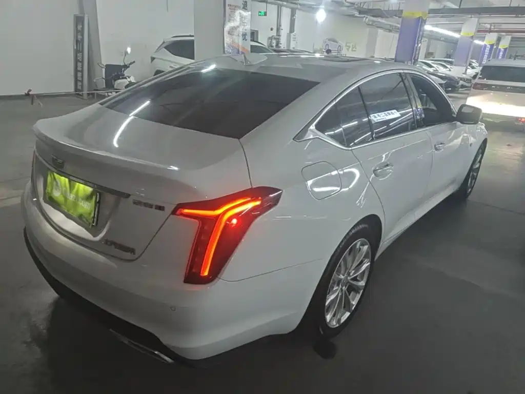 Cadillac CT5 — миниатюра 7
