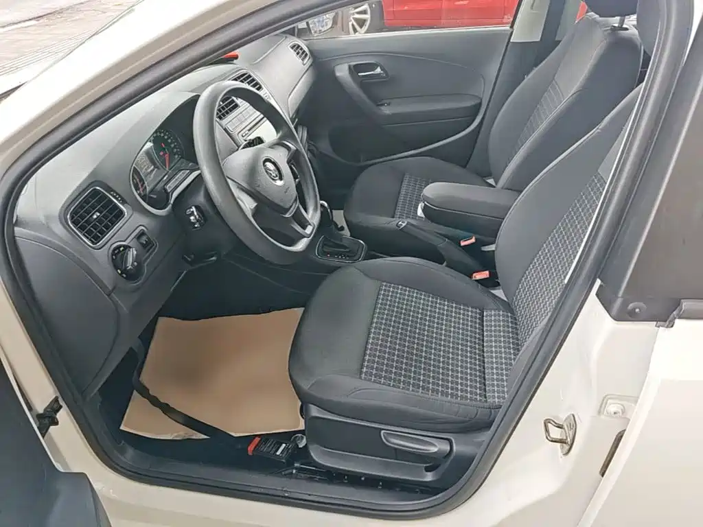 Volkswagen Polo — миниатюра 15