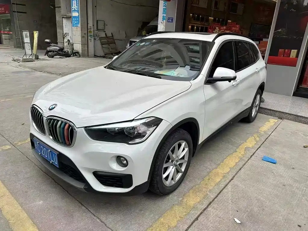 BMW X1