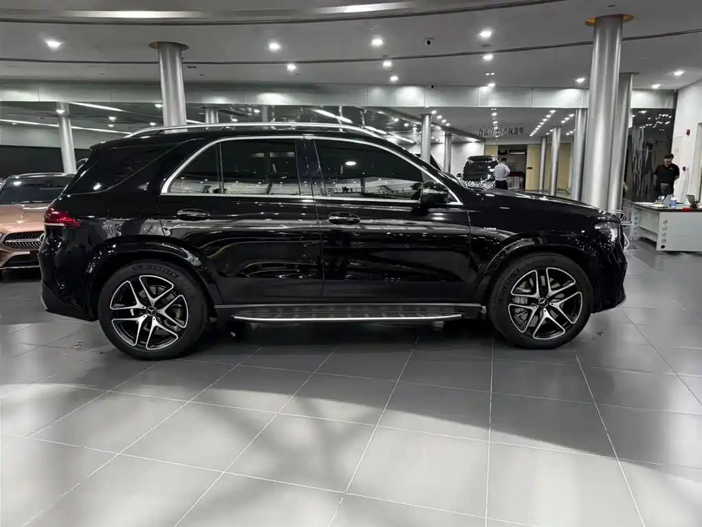 Mercedes-Benz GLE AMG — миниатюра 22