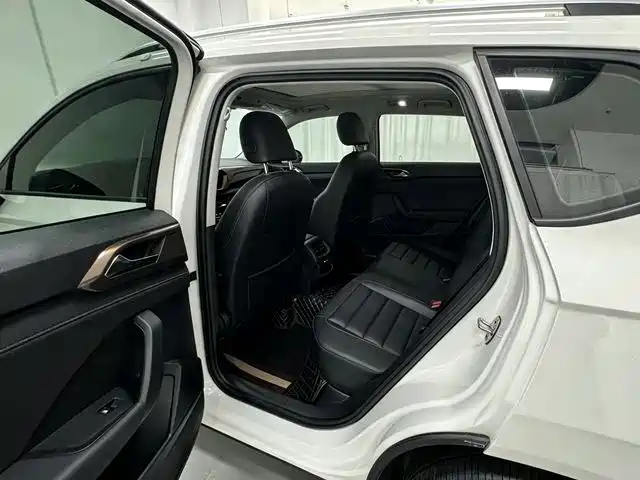 Volkswagen Tharu — миниатюра 7