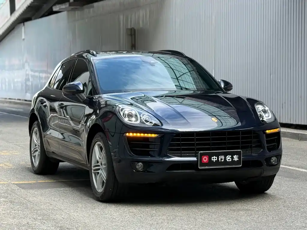 Porsche Macan — миниатюра 3