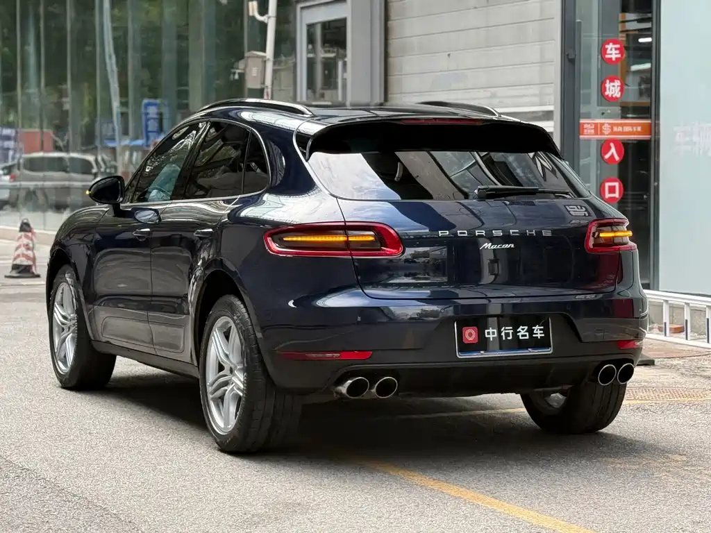 Porsche Macan — миниатюра 20