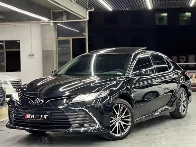 TOYOTA CAMRY 2021