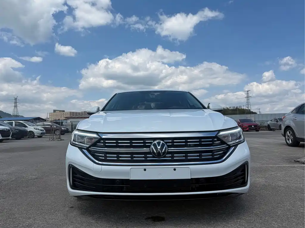 Volkswagen Sagitar — миниатюра 3