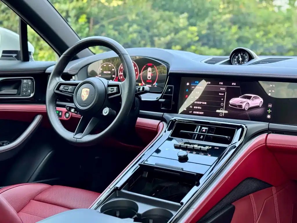 Porsche Panamera — миниатюра 18