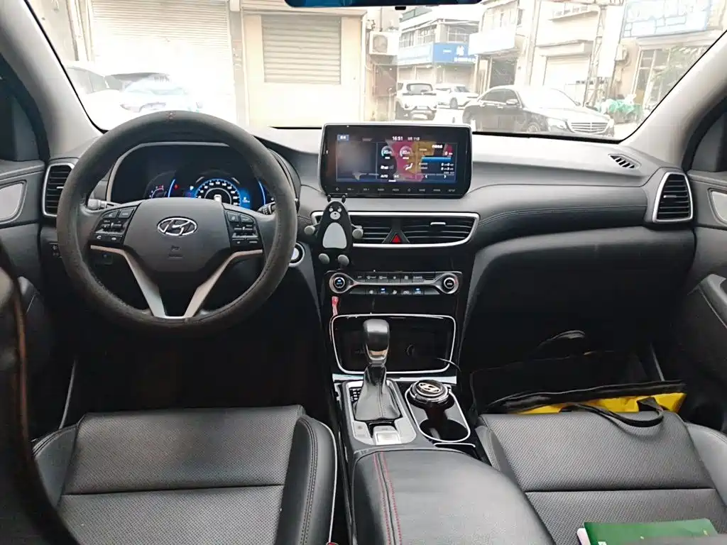 Hyundai Tucson — миниатюра 10